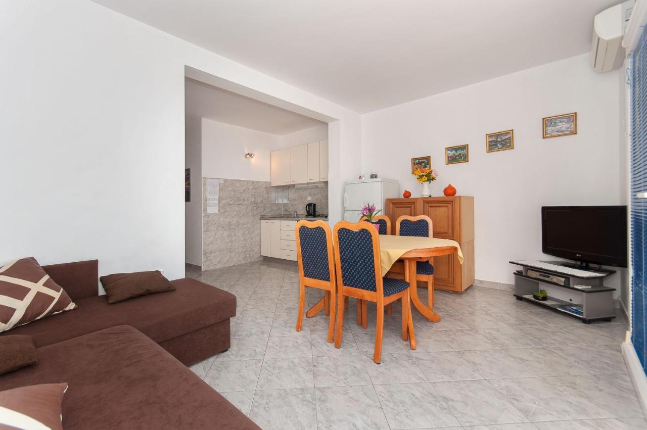 Apartments Marija Писак Экстерьер фото